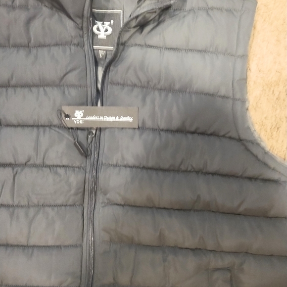 Winter vest - Picture 4 of 5